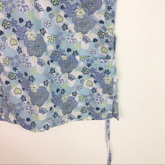 Absolute Scrub Top - Picture 3 of 6